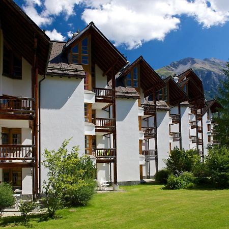 Schweizerhof Ferienwohnungen Lenzerheide 2 Exterior foto